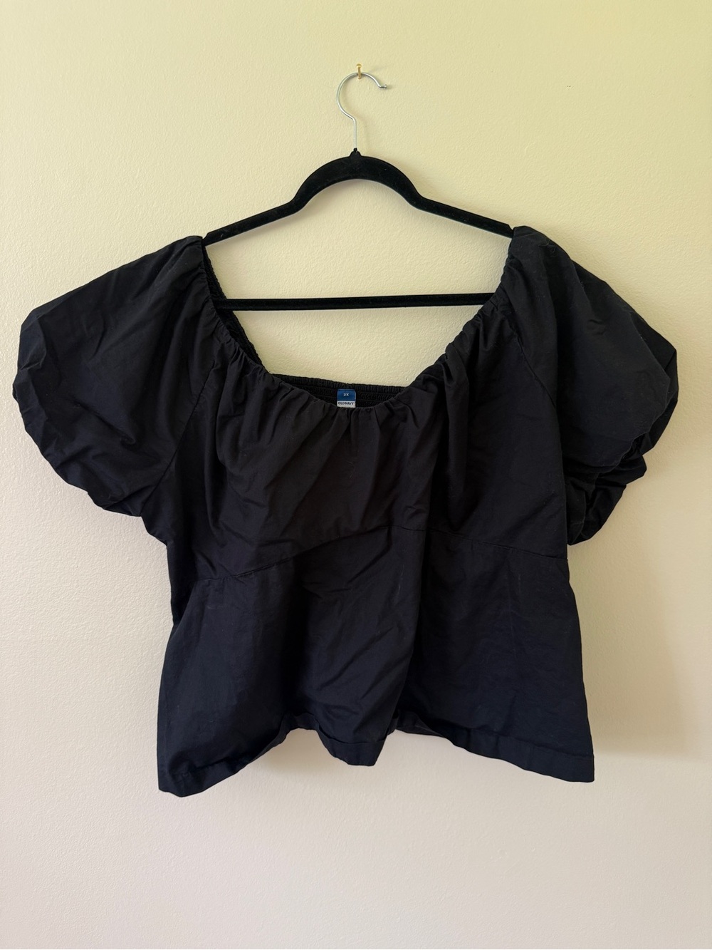 Old Navy Black Peplum Puff-Sleeve Blouse